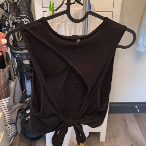 Cotton on open back workout tank top - Picture 2 of 2